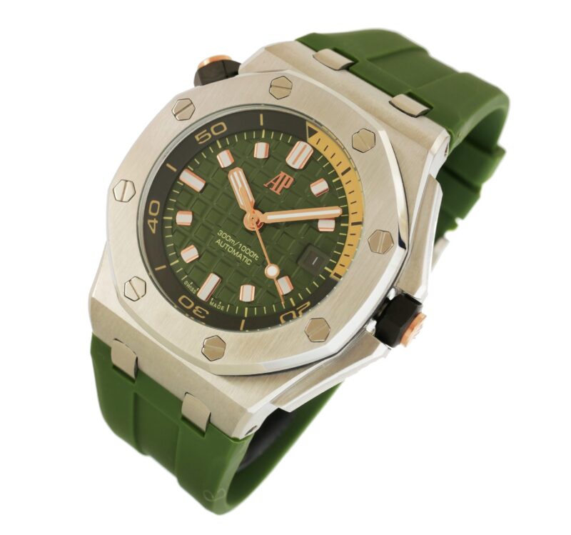 Audemars Piguet Royal Oak Offshore Diver grün – Bild 5